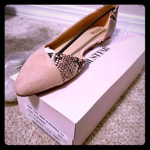 Women’s Just Fab Flats